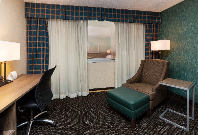 اتاق استاندارد برای معلولان, Holiday Inn Des Moines Downtown Mercy Campus, An Ihg