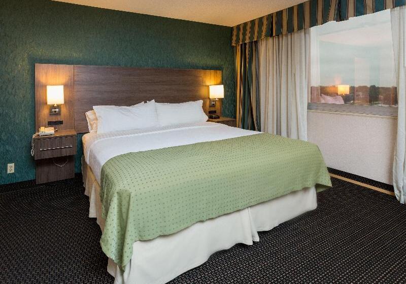 اتاق استاندارد, Holiday Inn Des Moines Downtown Mercy Campus, An Ihg