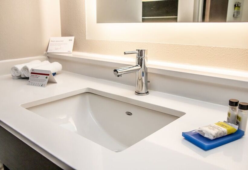 سوییت, Holiday Inn Express   Allentown North, An Ihg