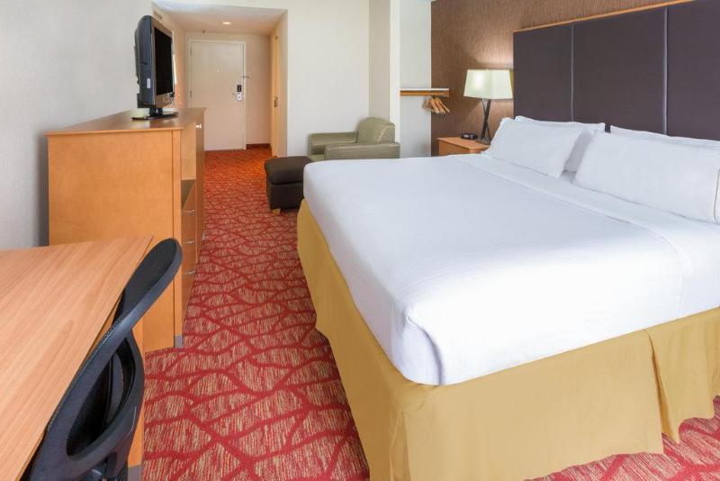 Стандартный Номер Кровать Кинг, Holiday Inn Express Roseburg, An Ihg