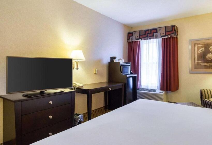 Quarto Estandar Cama King, Quality Inn & Suites Oakwood Village   Cleveland South