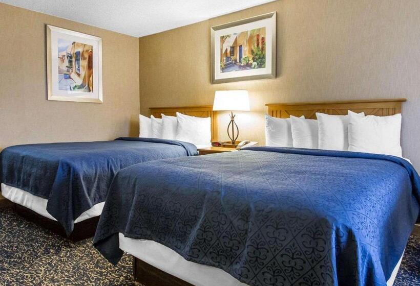 Номер Стандарт, Quality Inn Deming