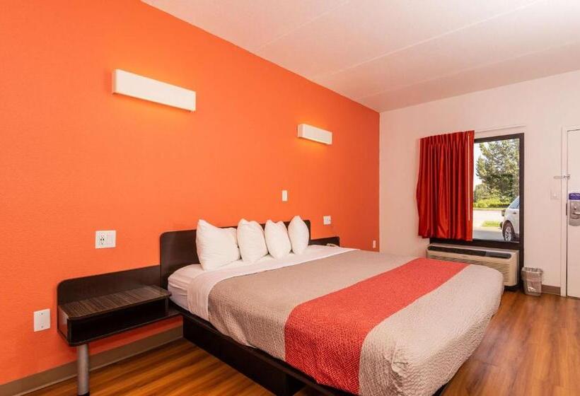 Номер Deluxe Кровать Кинг, Motel 6kingsport, Tn
