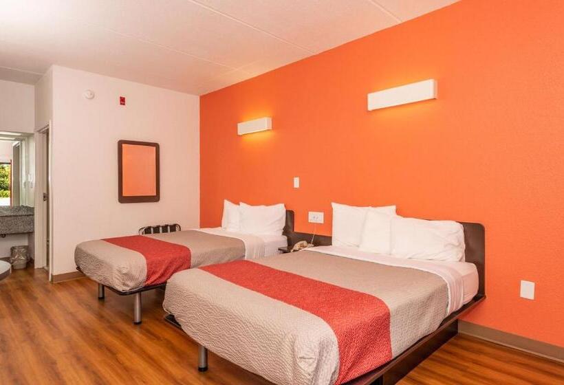 Четырехместный Номер Deluxe, Motel 6kingsport, Tn