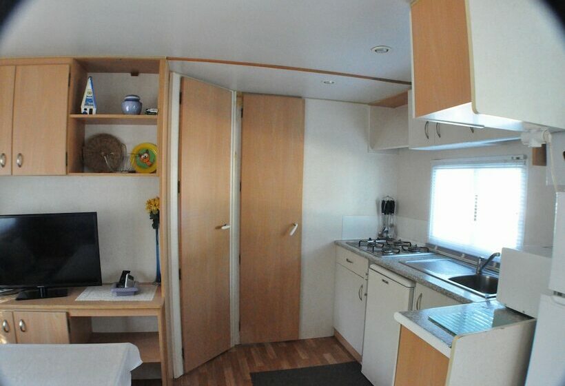 Бунгало Стандарт 2 Спальни, Camping Florida