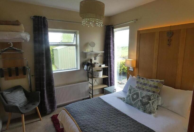 اتاق استاندارد, Bunratty Castle Mews B&b