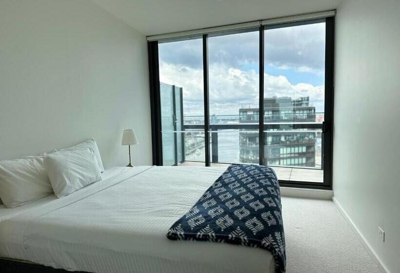 펜트하우스 스위트, Winston Apartments Docklands