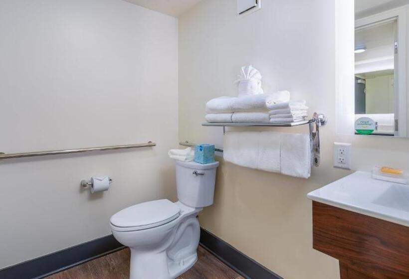 身障者適用スーペリアールーム, Holiday Inn Resort Panama City Beach, An Ihg