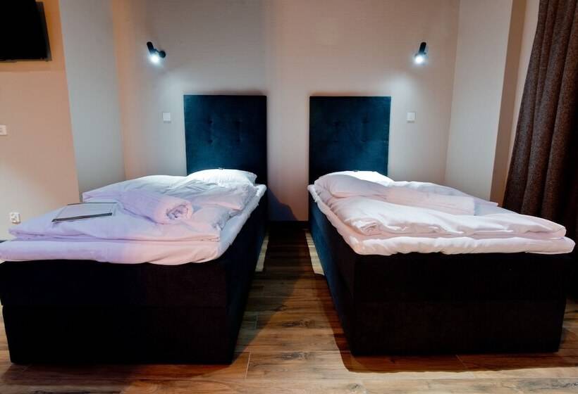 Четырехместный номер Премиум, Aparthotel I Sorau