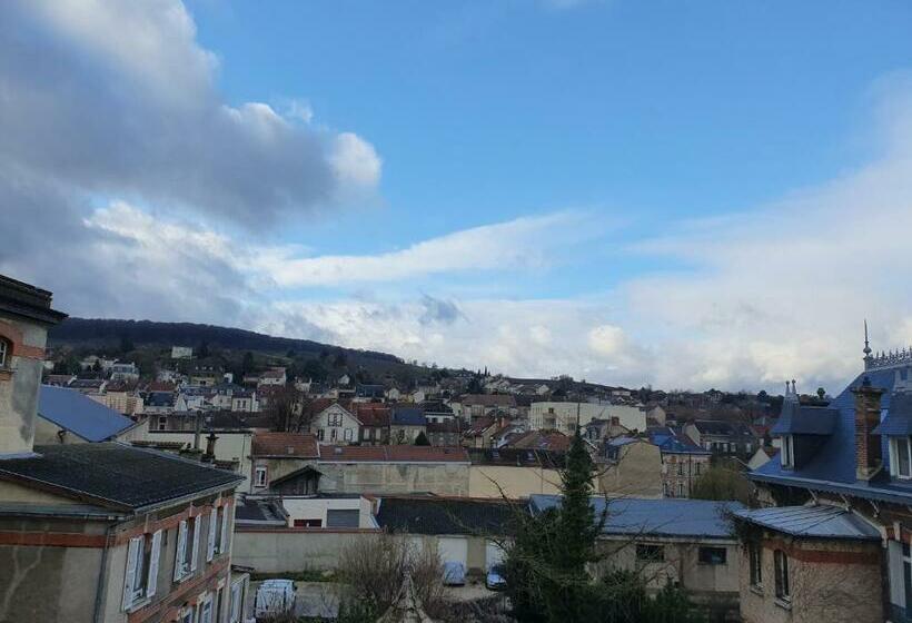 سوییت, Salon Boyer
