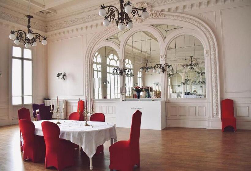 سوییت, Salon Boyer