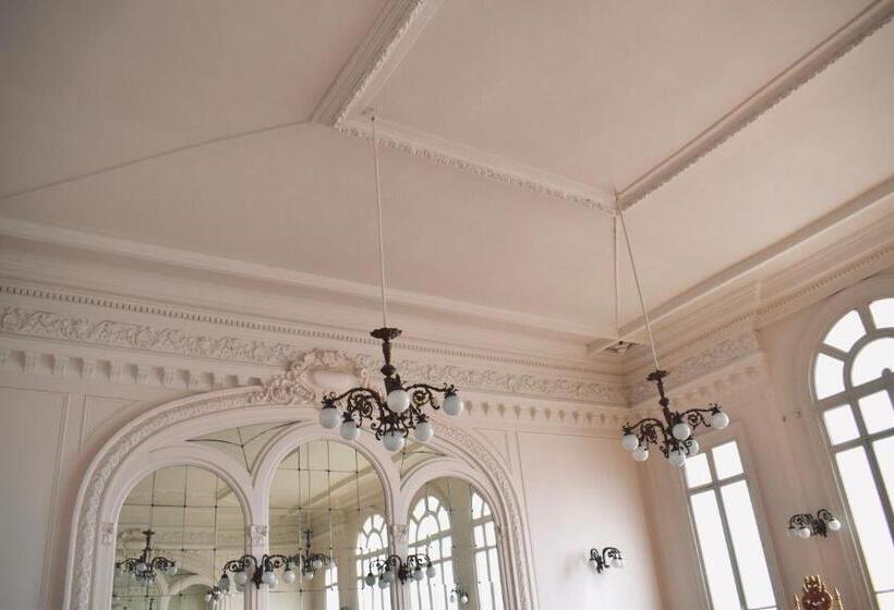 سوییت, Salon Boyer