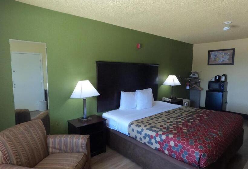 חדר סטנדרט עם מיטת קינג, Econo Lodge Inn & Suites Downtown Northeast Near Fort Sam Houston