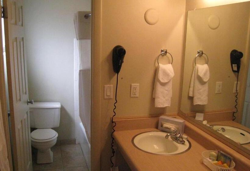 Номер Deluxe Кровать Кинг, Heber Inn