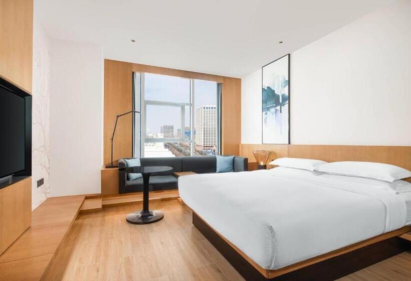 اتاق استاندارد با تخت بزرگ, Fairfield By Marriott Xining North