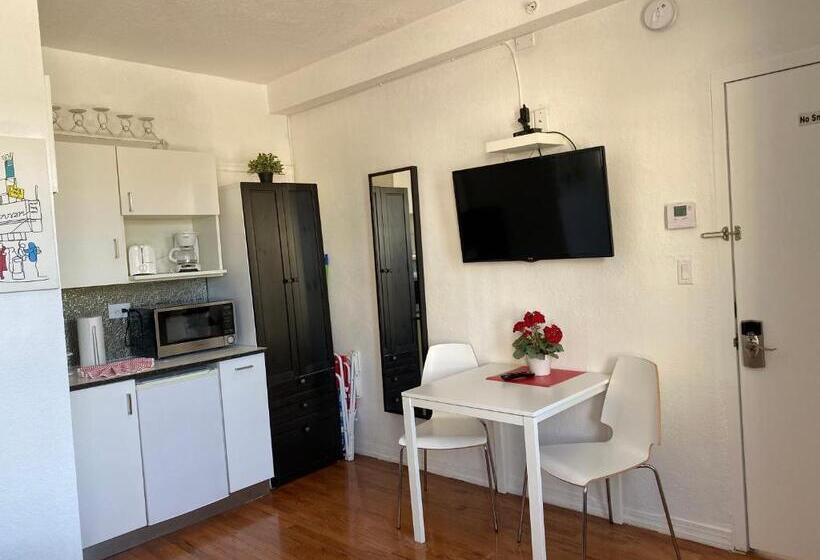 Escritório Estándar, Harding Boutique Apartments