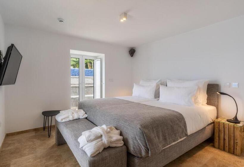 Вилла с 1 спальней и бассейном, Escarpa   The Madeira Hideaway