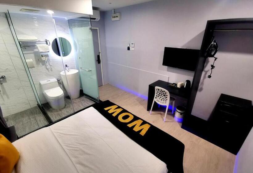 اتاق استاندارد, Wow Hotel Penang