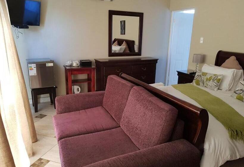 اتاق استاندارد با چشم‌انداز دریا, Falling Waters Guest House