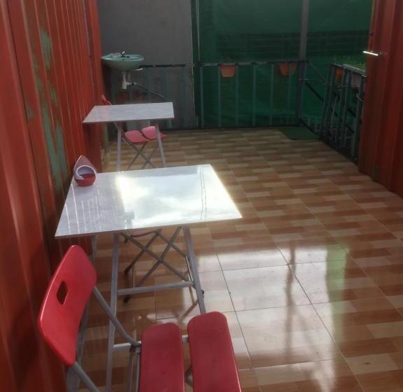 اتاق استاندارد, Can Tho Riverside Hostel