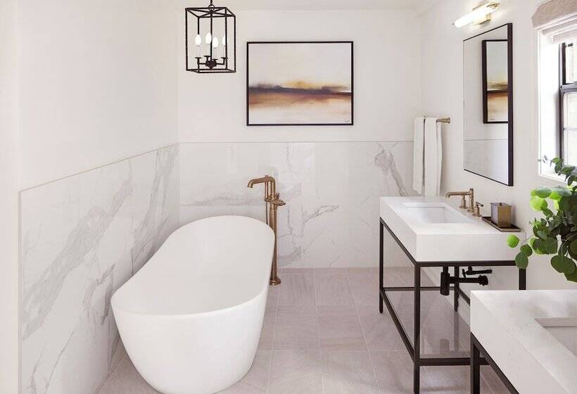 스위트, Kenwood Inn & Spa