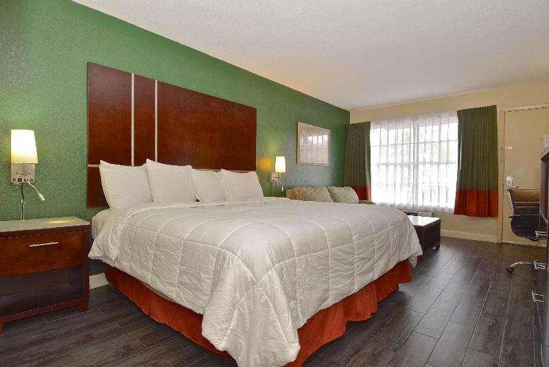 Номер Стандарт Адаптированный для Инвалидов, Surestay Hotel By Best Western Sarasota Lido Beach