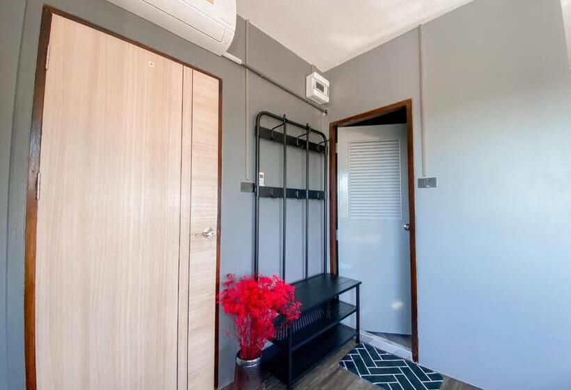 اتاق استاندارد چهار تخته, Varietyd Dayhostel Huahin