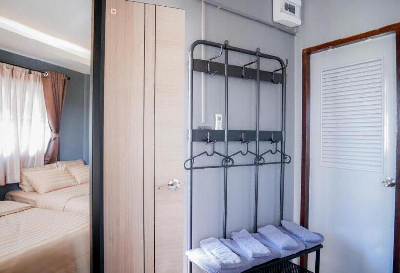 اتاق استاندارد چهار تخته, Varietyd Dayhostel Huahin