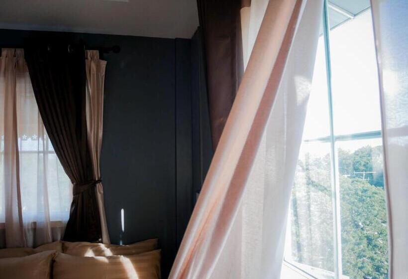 اتاق استاندارد چهار تخته, Varietyd Dayhostel Huahin