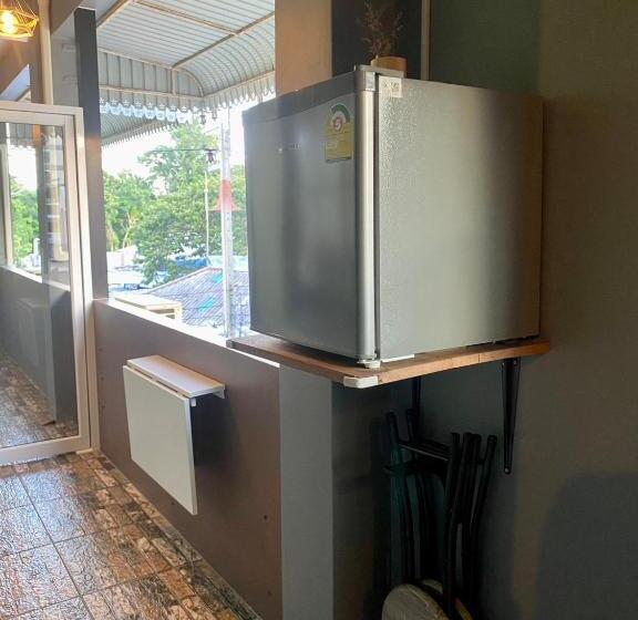 استودیو استاندارد با بالکن, Varietyd Dayhostel Huahin