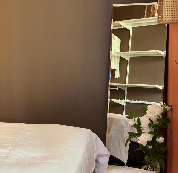 اتاق استاندارد یک نفره, Varietyd Dayhostel Huahin