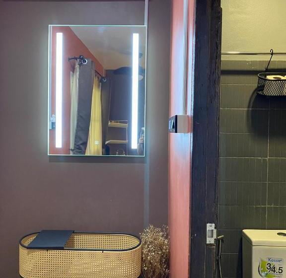اتاق استاندارد یک نفره, Varietyd Dayhostel Huahin