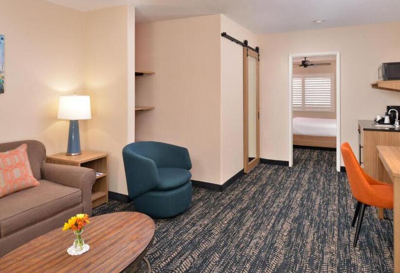 Люкс Кровать Кинг, La Fuente Inn & Suites