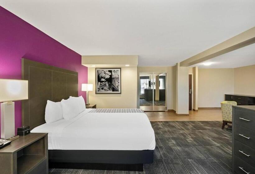 جناح سرير كينج, La Quinta By Wyndham Columbus Ms