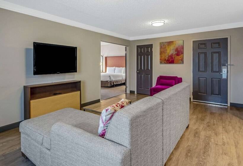 Suite Aangepast voor Gehandicapten, La Quinta By Wyndham San Francisco Airport North   Free Airport Shuttle