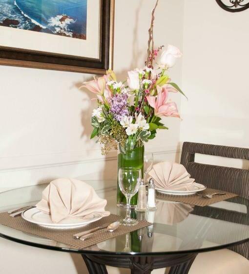 Студио Базик, Laguna Shores Studio Suites