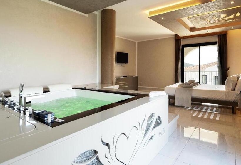 ویلا دلوکس 3 خوابه, Geovillage Green Residence