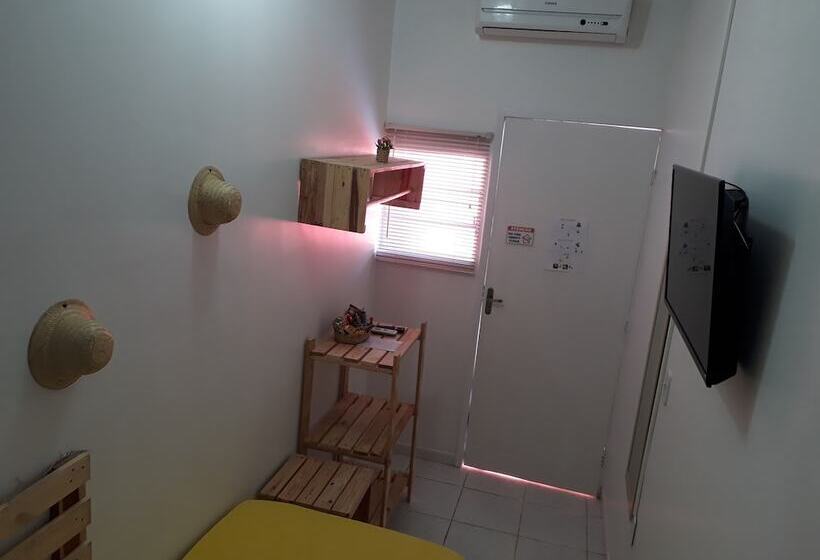Quarto Estandar Individual, Pousada Hostel Boneca De Pano
