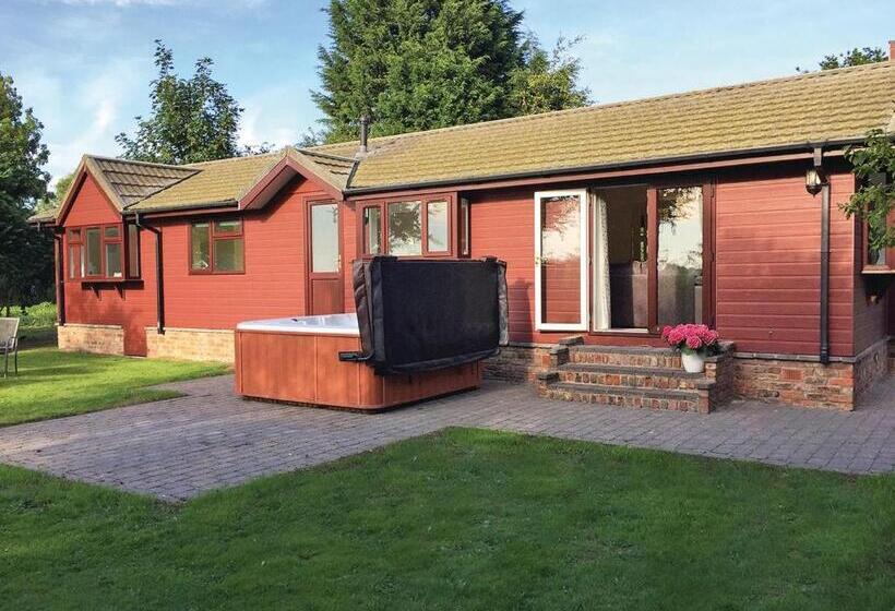 ３ベッドルームハウス, Hollybrook Lodges