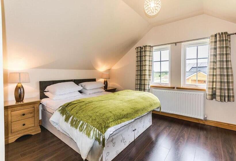 Дом 4 Спальни, Hornsea Lakeside Lodges