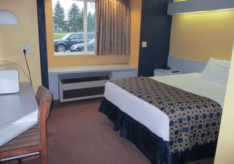 Люкс, Quality Inn & Suites Watertown Fort Drum