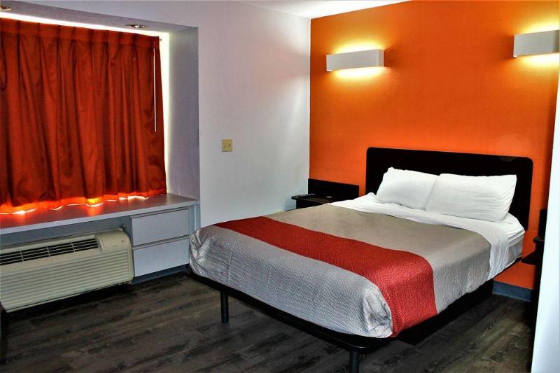 Люкс Кровать Кинг, Quality Inn & Suites Watertown Fort Drum