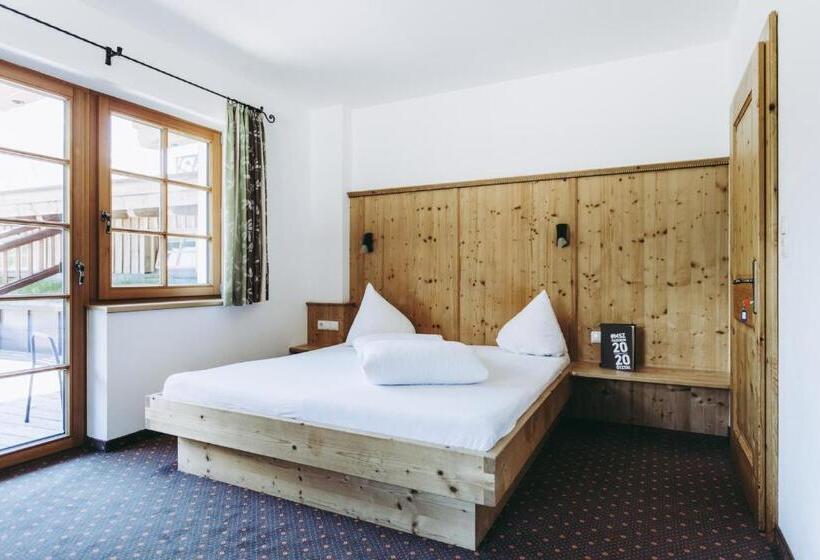 Apartamento 2 Dormitórios, Andis Almdorf