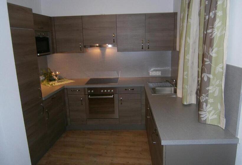Apartamento 2 Dormitórios, Andis Almdorf