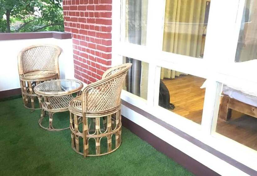 اتاق لوکس, Silu Homes