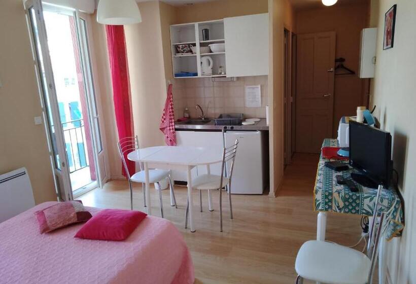 Четырехместный Номер Стандарт, Le Moderne Veynes   Location D Appartements à La Nuitée