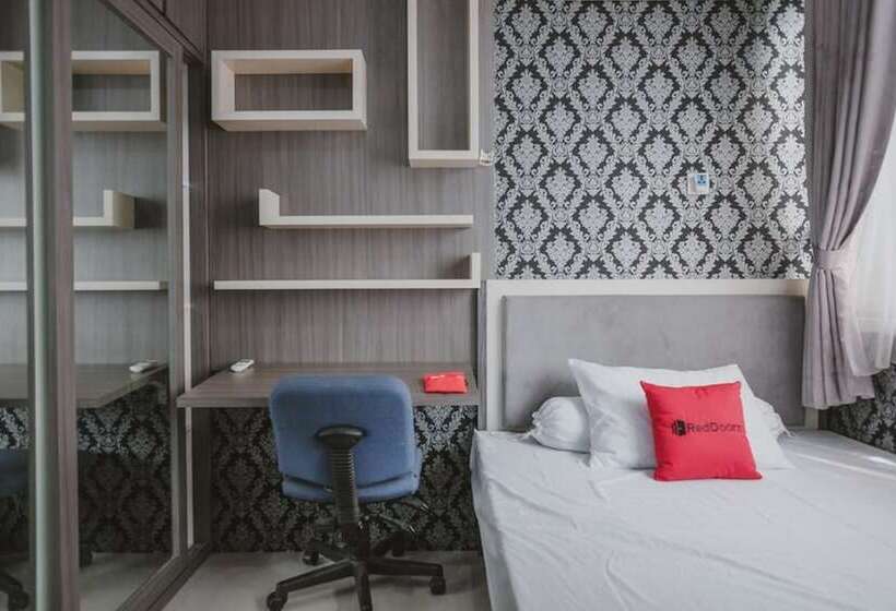 Номер Стандарт, Reddoorz Apartment @ Saladin Mansion Margonda