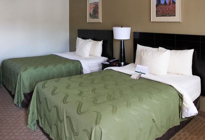 Номер Стандарт 2 Двуспальные Кровати, Quality Inn Navajo Nation Capital