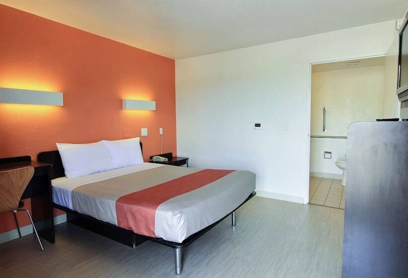 Номер Стандарт Адаптированный для Инвалидов, Motel 6corpus Christi, Tx  East  North Padre Island