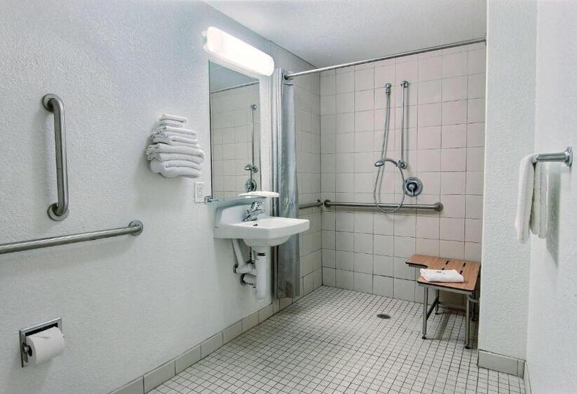 Номер Стандарт Адаптированный для Инвалидов, Motel 6corpus Christi, Tx  East  North Padre Island